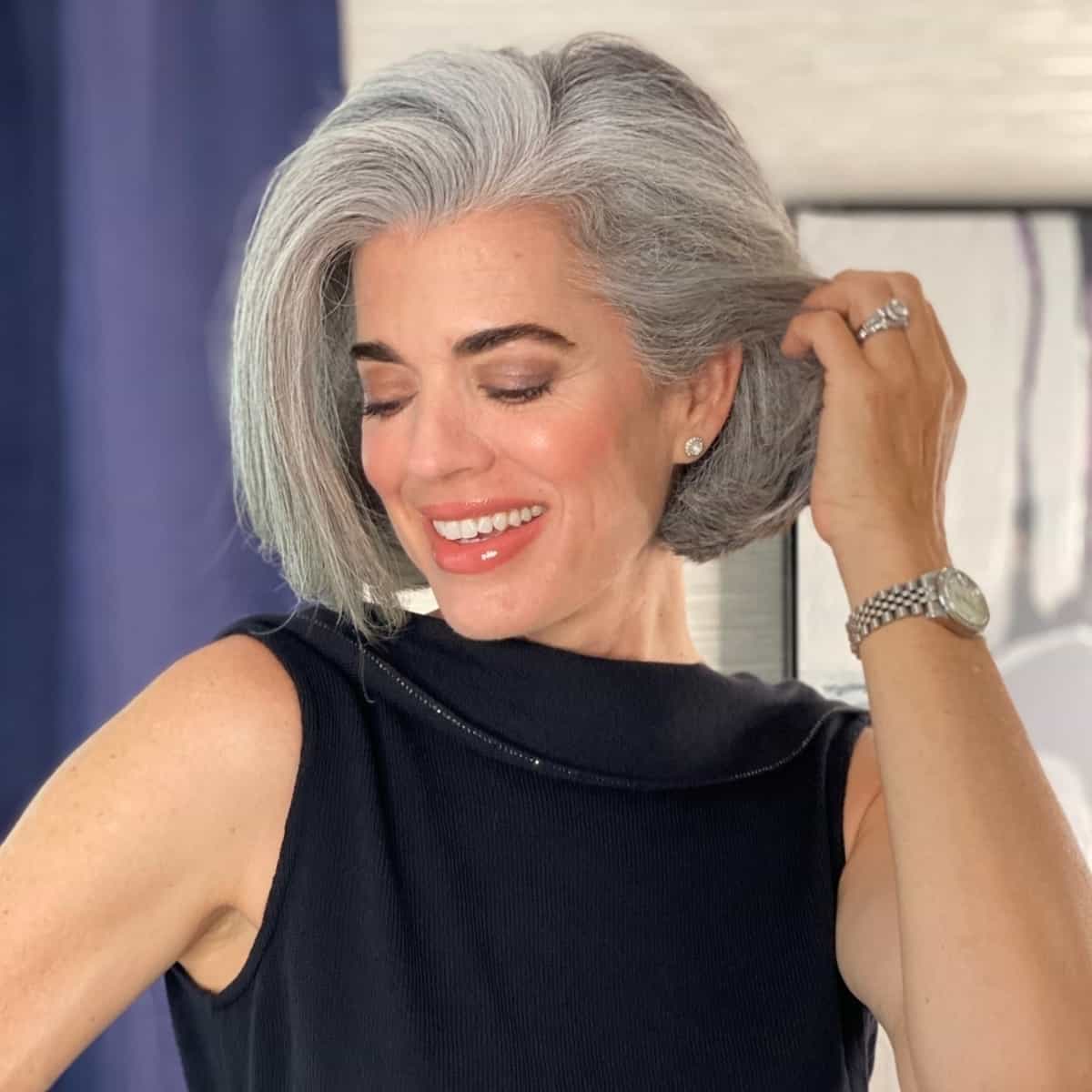 Gray Short Bob for a Grandma