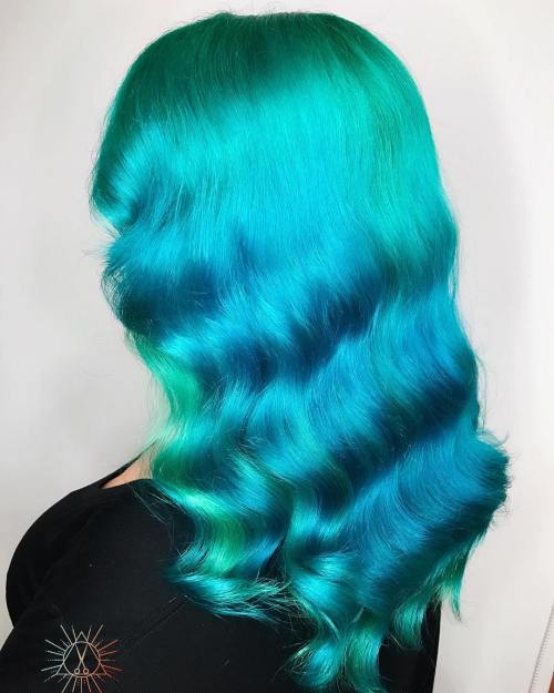 Teal Hair With Highlights