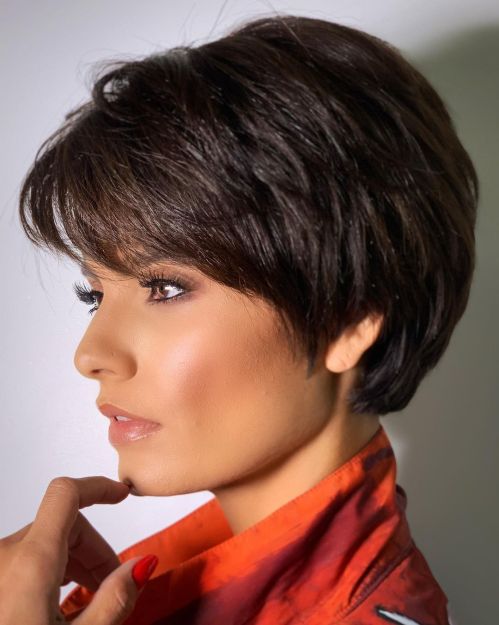 Short Layered Haircut for Thick Hair