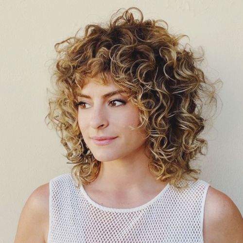 Voluminous Razored Bob for Curly Hair Type