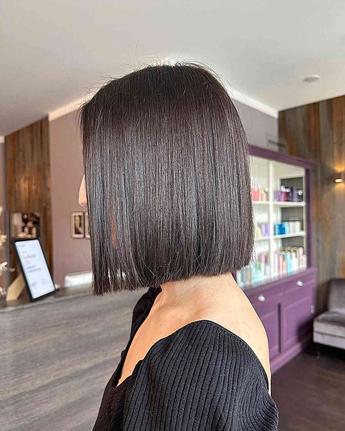 Neck-Length Classic Box Bob Haircut