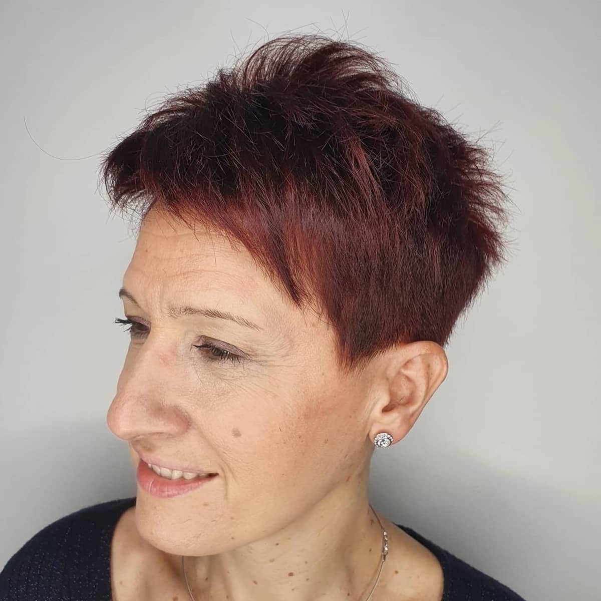 short choppy pixie haircut for fine-haired seniors