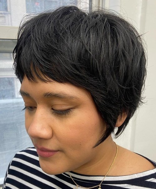 Pixie Bob with Feathered Framing Layers