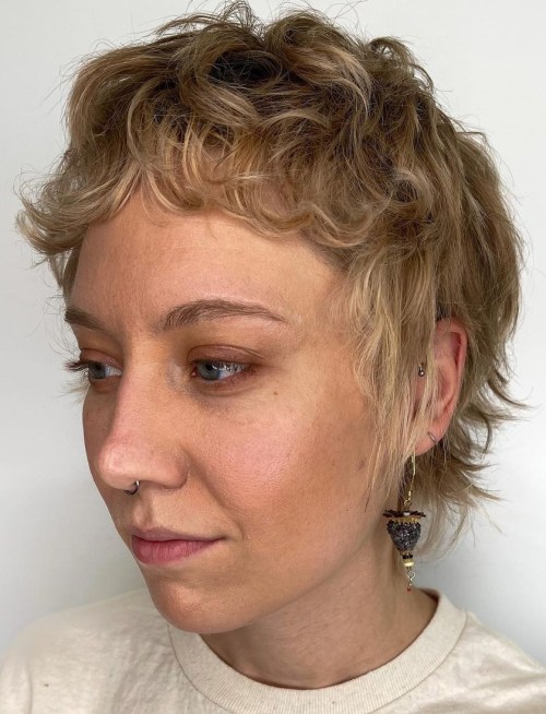 Shaggy Pixie Cut on Wavy Ash Blonde Hair