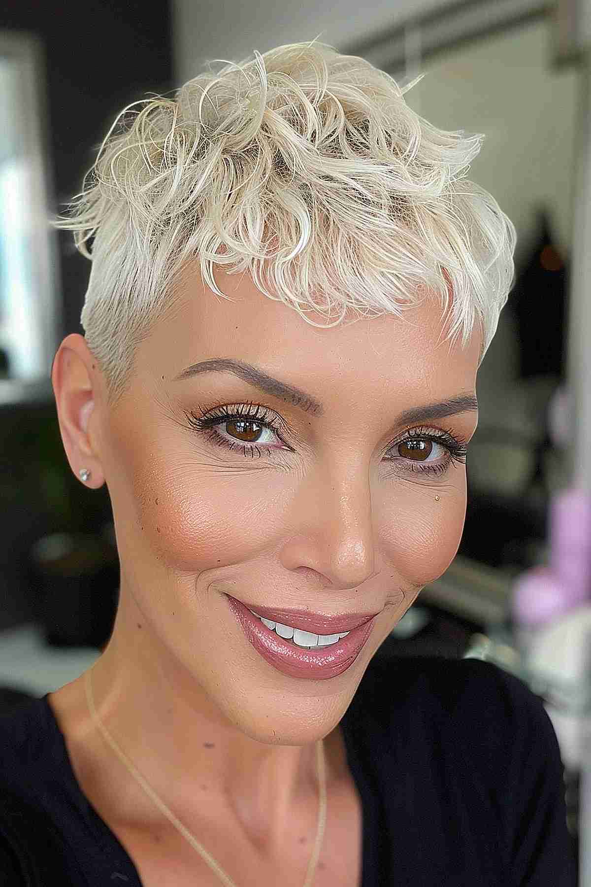 Low-maintenance Halle Berry-Inspired Pixie Cut