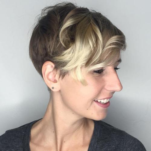 asymmetrical messy blonde pixie