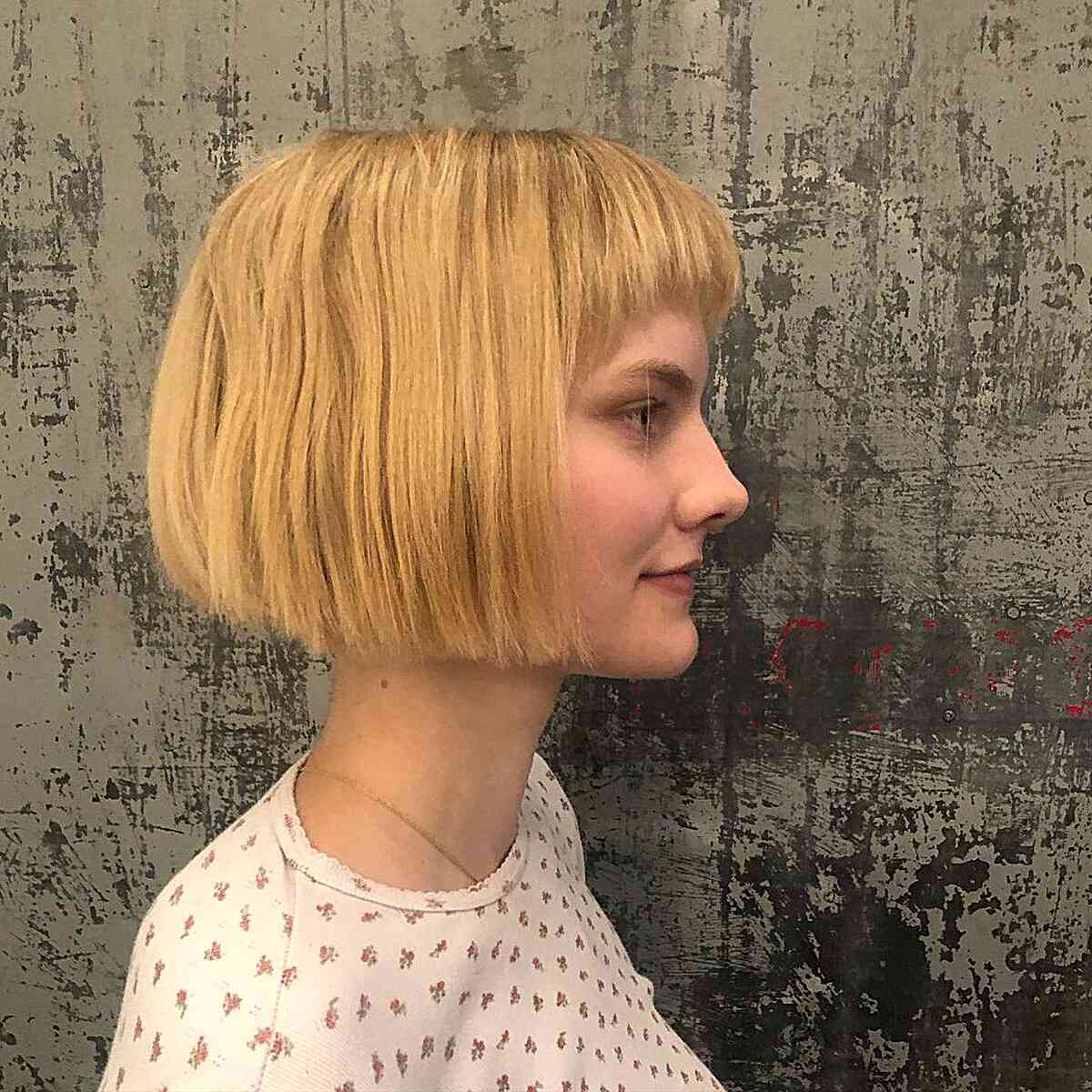 Chin-Length Blonde Boyfriend Bob with Micro Bangs