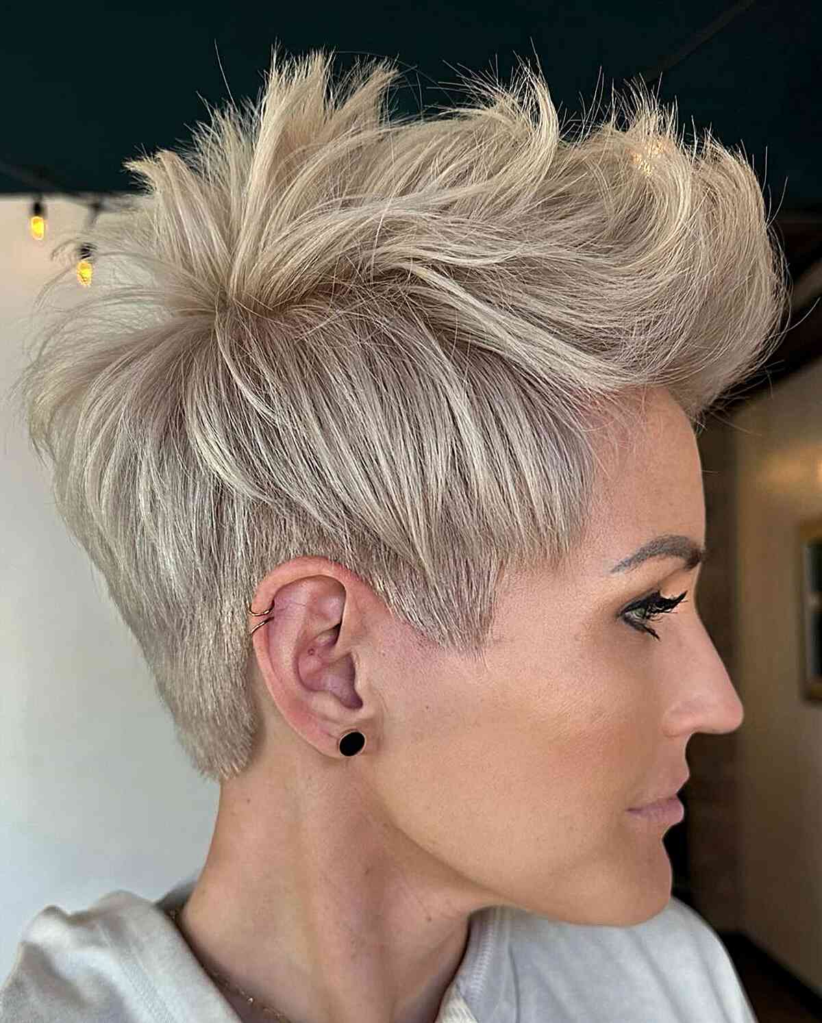 Androgynous Platinum Pixie Cut