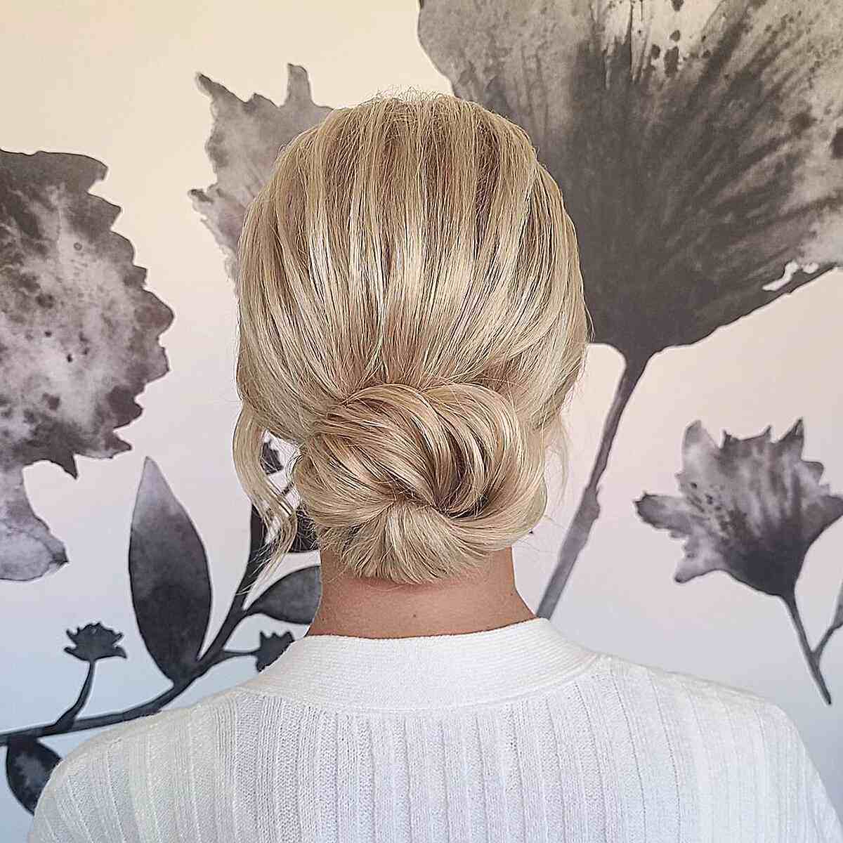 Simple Classic Chignon