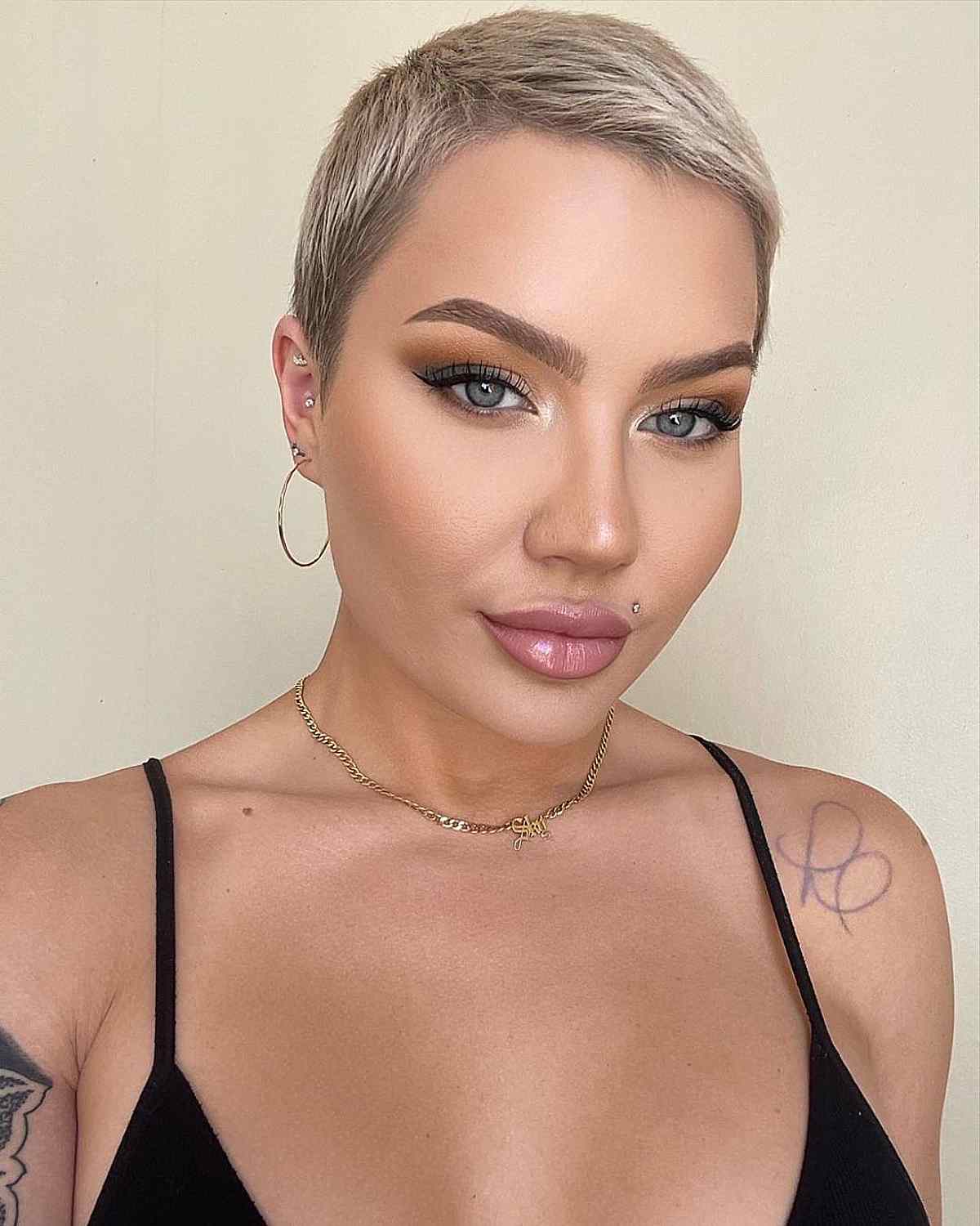 Beige Blonde on Super Short Pixie Hair