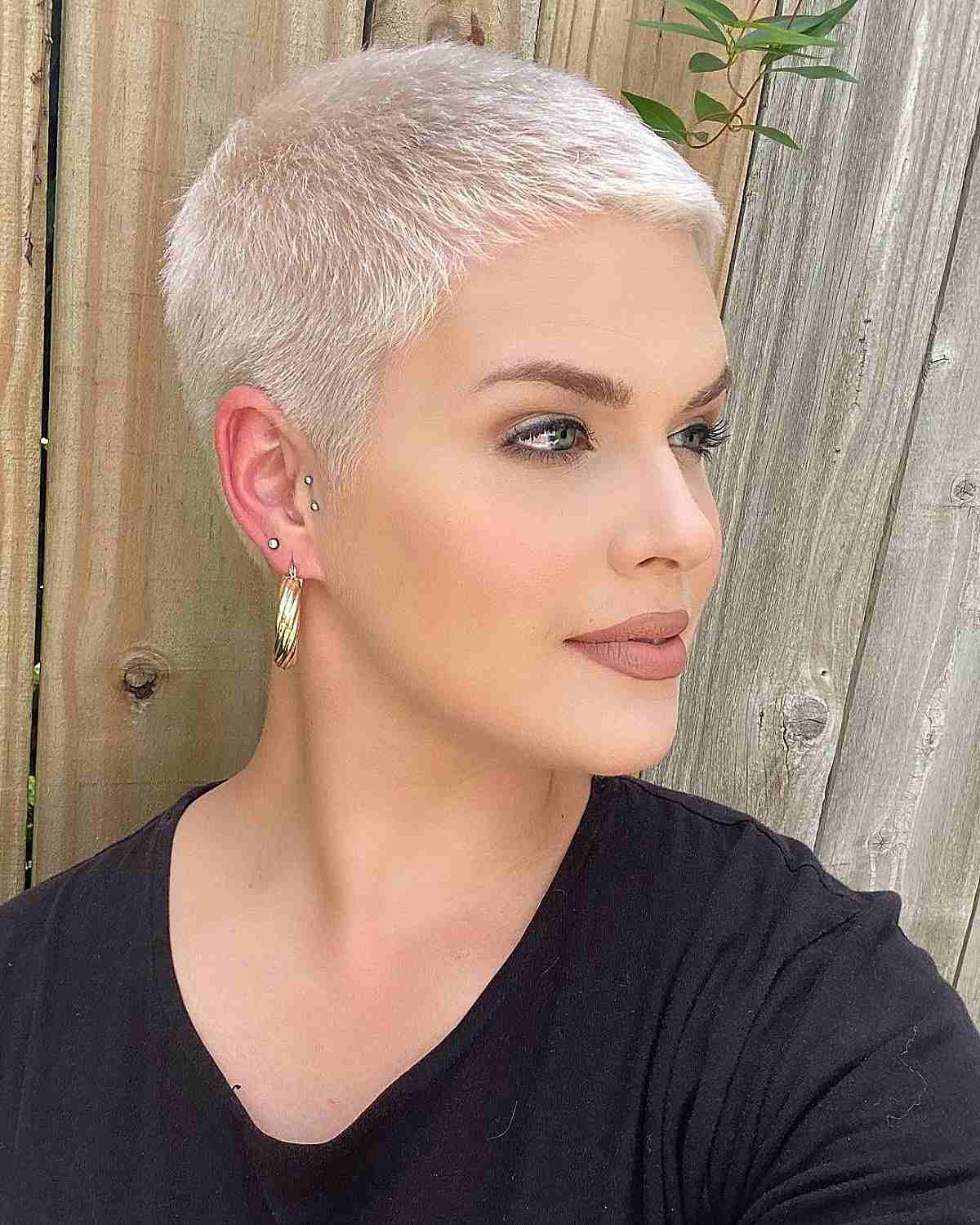 Bright White Buzzed Very Short Pixie