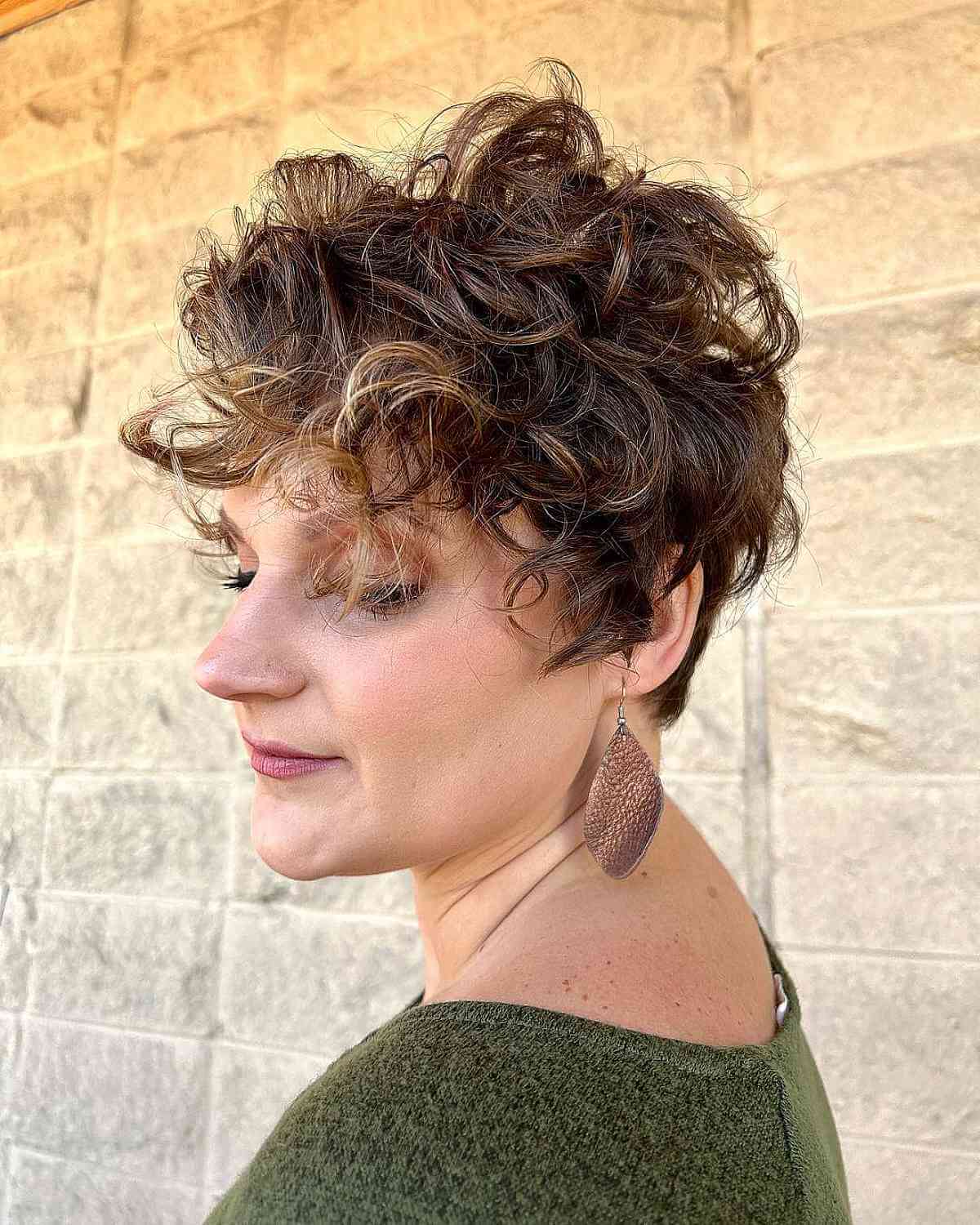 Curly pixie haircut for older women with curly hairstyle