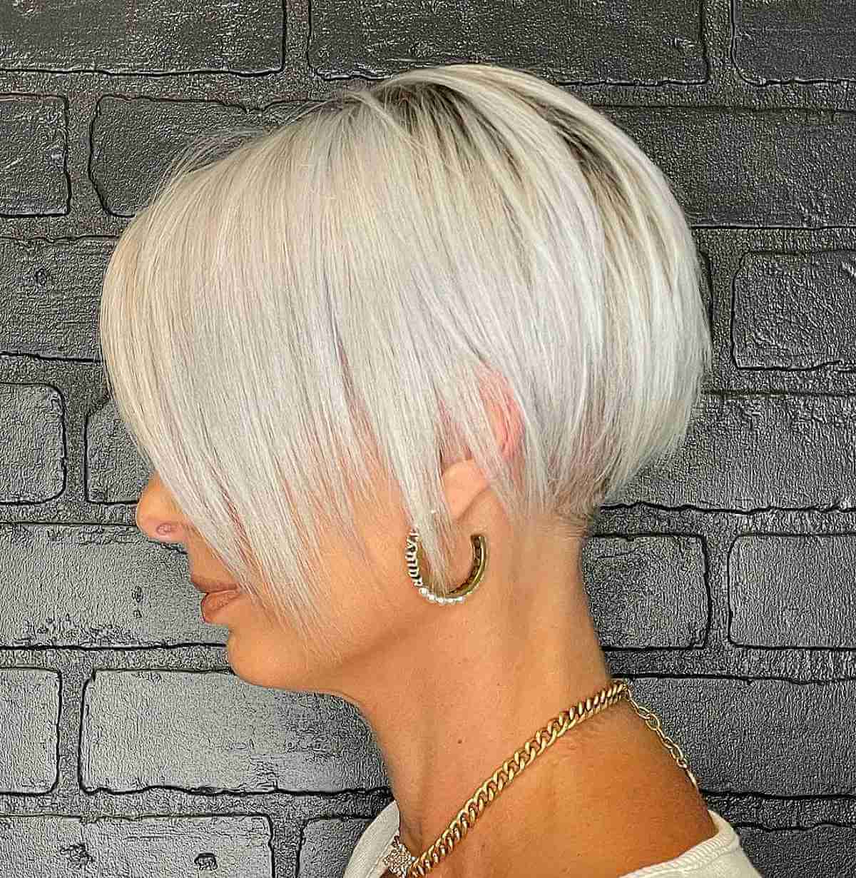 Jaw-Length Edgy Choppy Bob