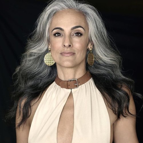 Long Gray Wavy Hairstyle