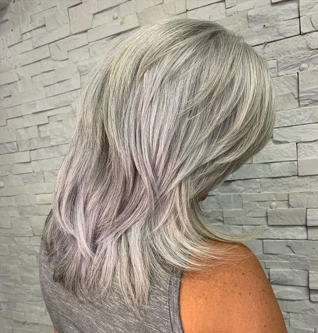 Metallic Silver Layers For Thick Hair