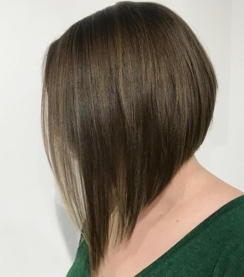 Flowy Slanted Brown Bob