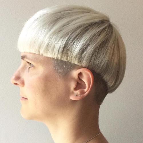 Precise White Blonde Bowl Cut