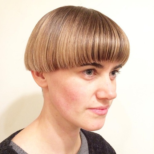 Bowl Cut With Balayage Highlights