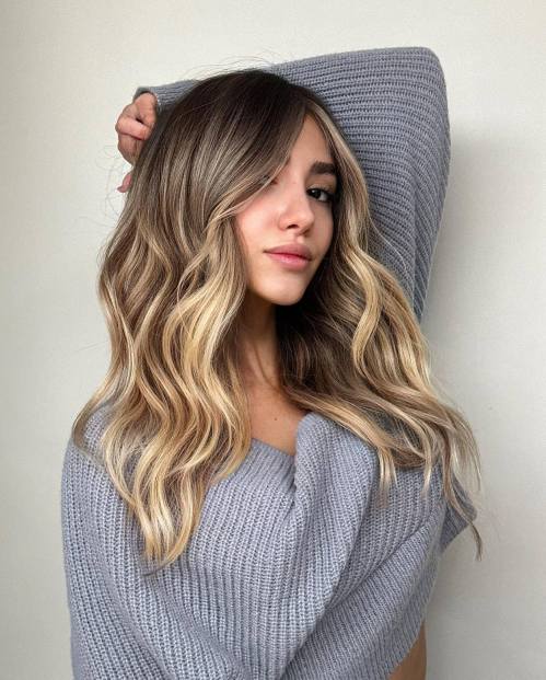 Illuminating Blonde Highlights with Shadow Roots