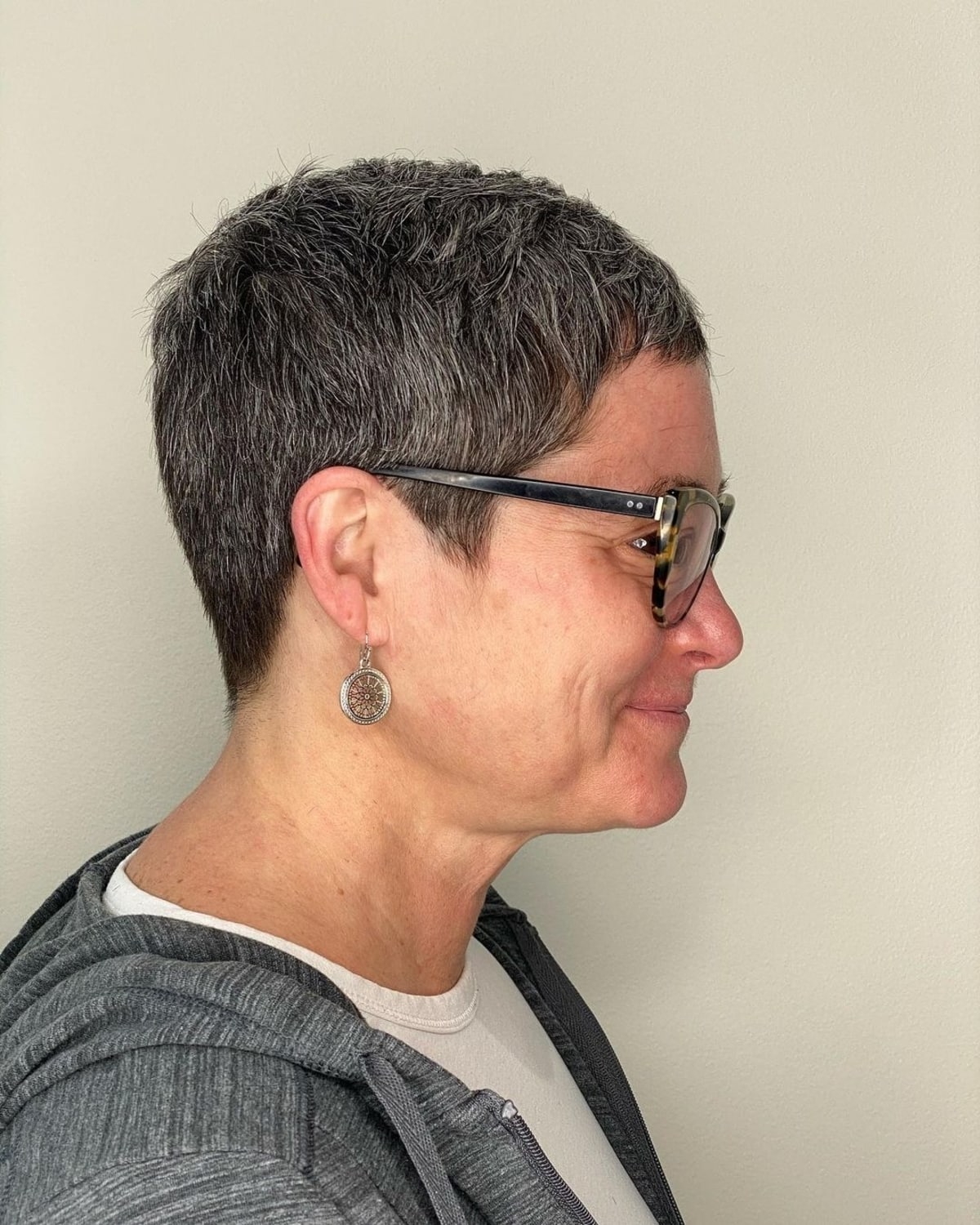 Pixie cut women over 50 with glasses