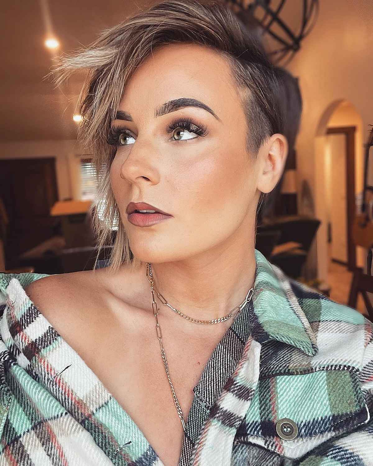 Pixie Bob Undercut with a Side-Part