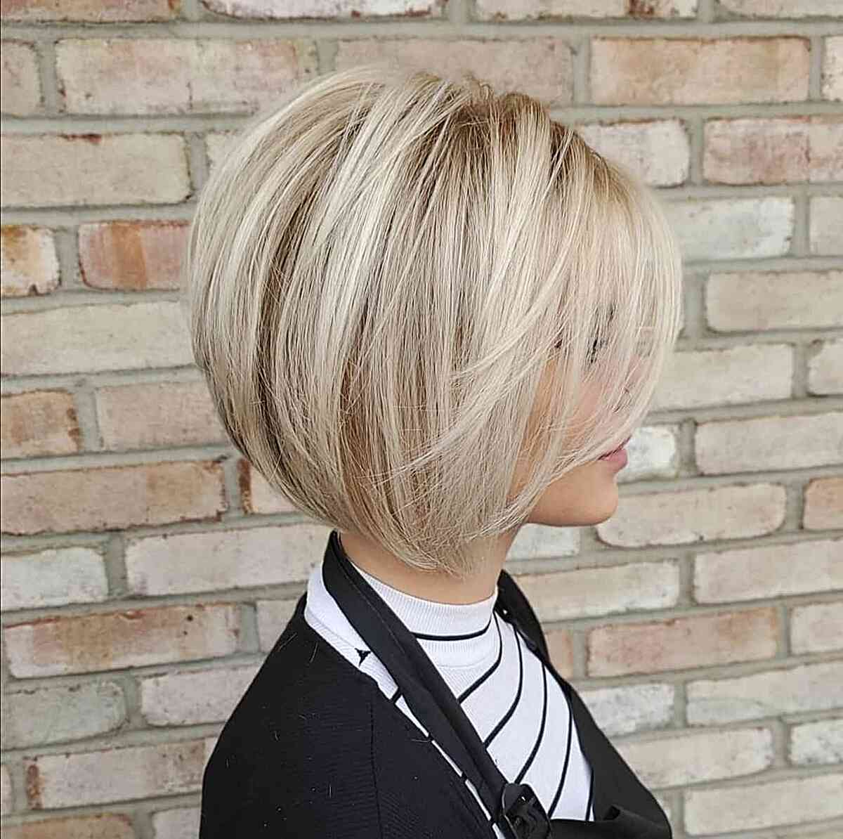 Stacked layered bob with bangs