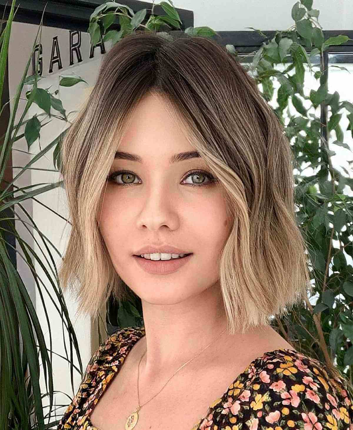 Short Cute Blunt Cut Bob with Ombre