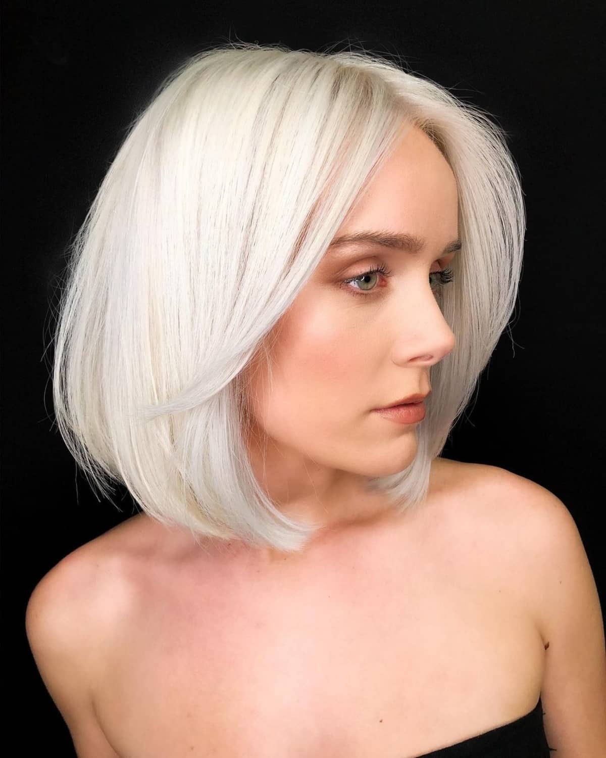 short Textured blunt bob for Fine Hair