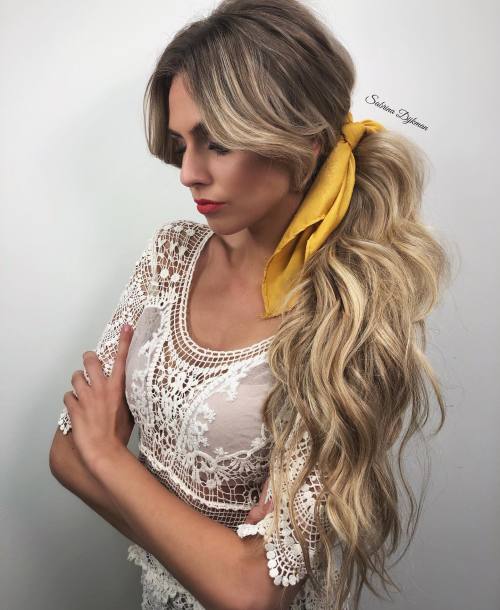 Blonde Wavy Side Pony