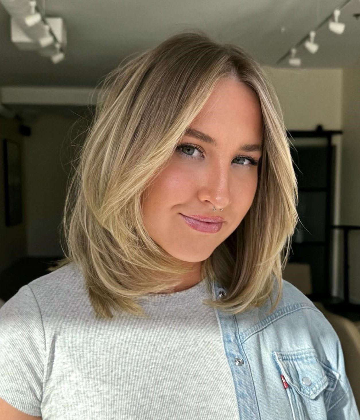 Rachel Cut Inspired Lob for Round Faces