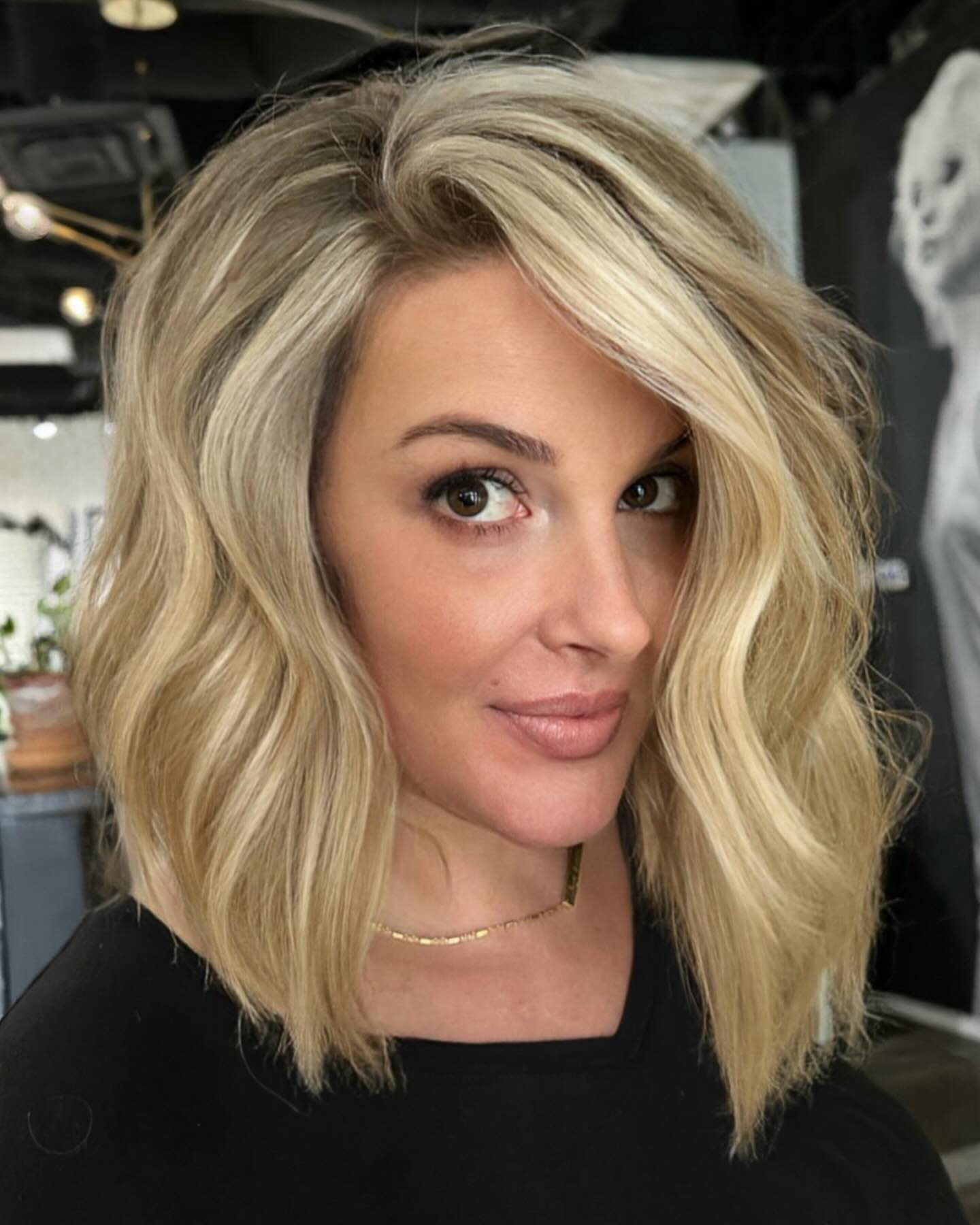 Blonde Lob with Soft Wave and Crown Volume