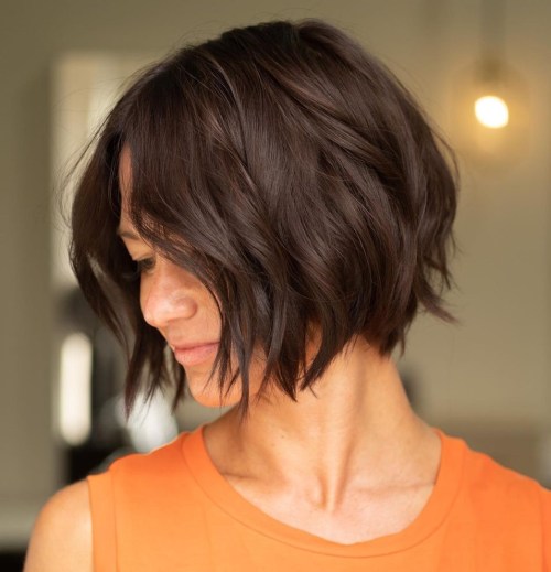 Jaw-Length Jagged Sliced Brunette Bob