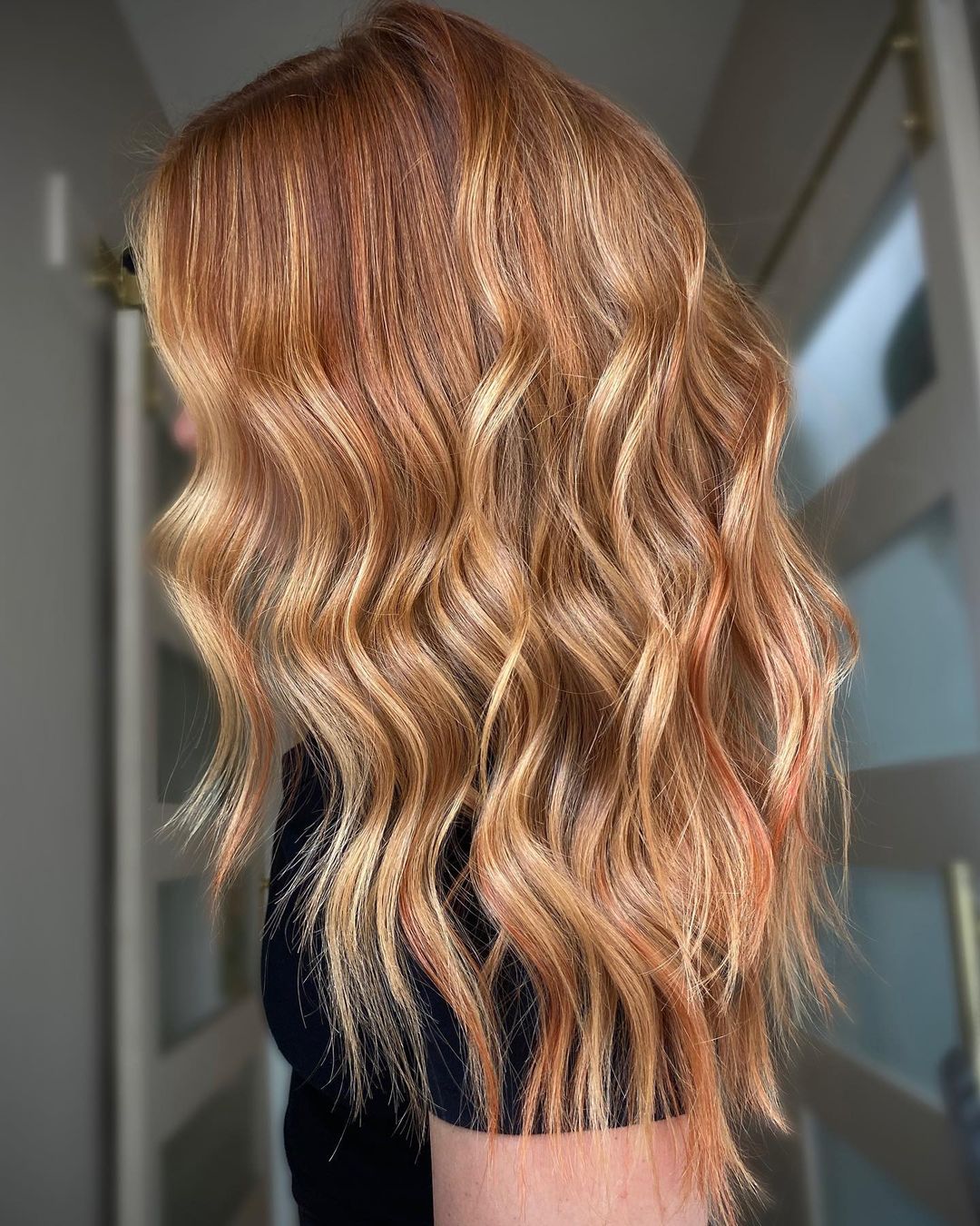 Dimensional Light Copper Highlights