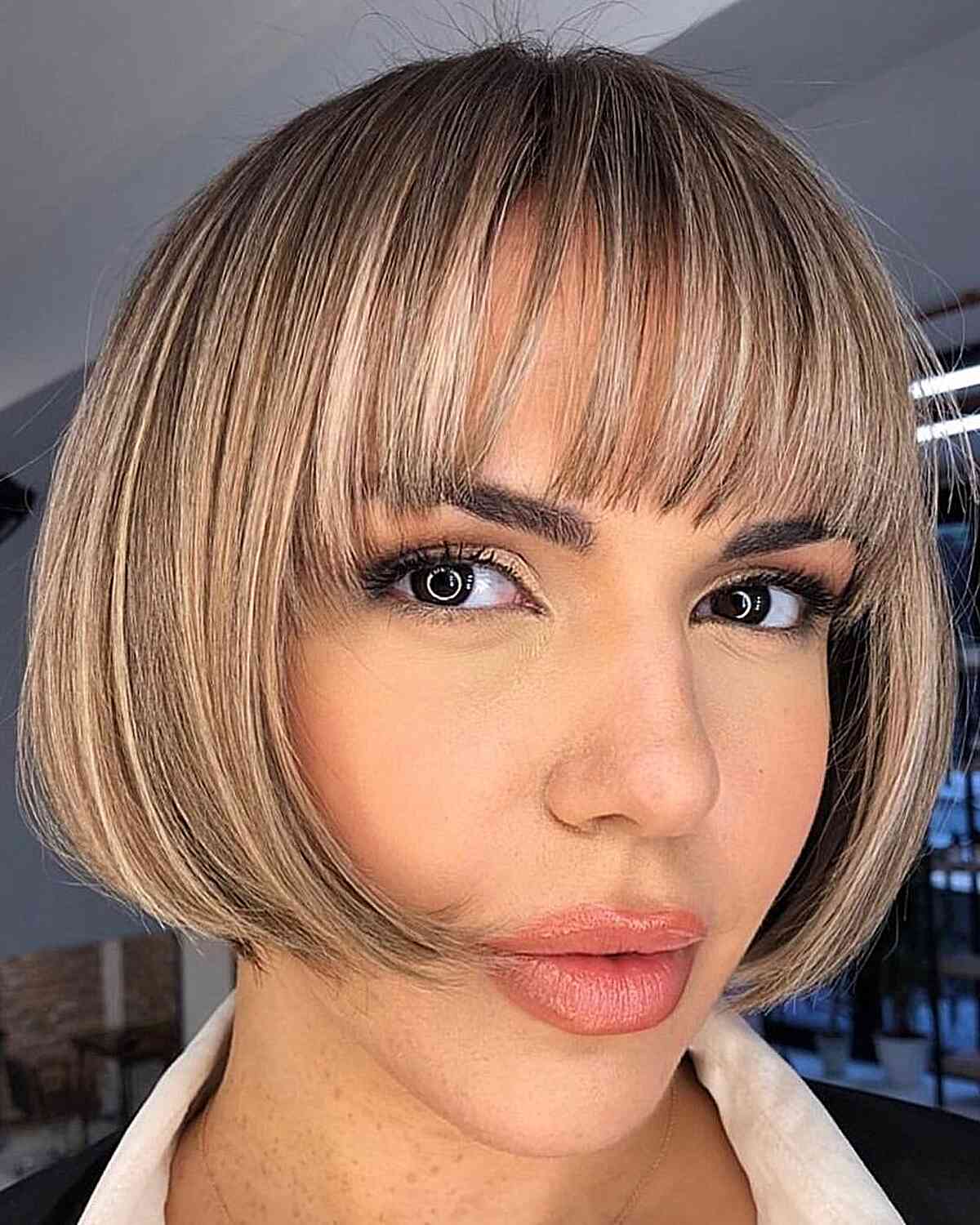 Face-Framing Jawline-Length Short Bob with Thin Bangs